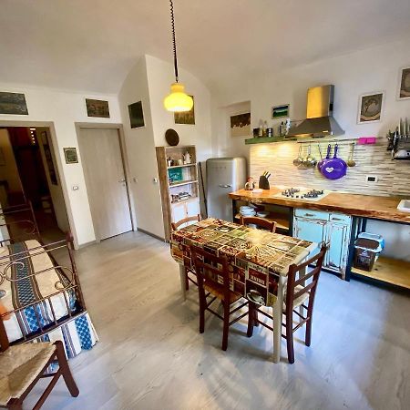 Appartamento In Tranquillo Borgo Vicino Al Centro Турин Екстер'єр фото