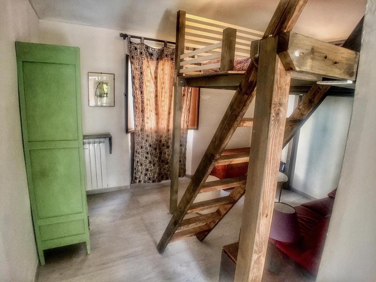 Appartamento In Tranquillo Borgo Vicino Al Centro Турин Екстер'єр фото