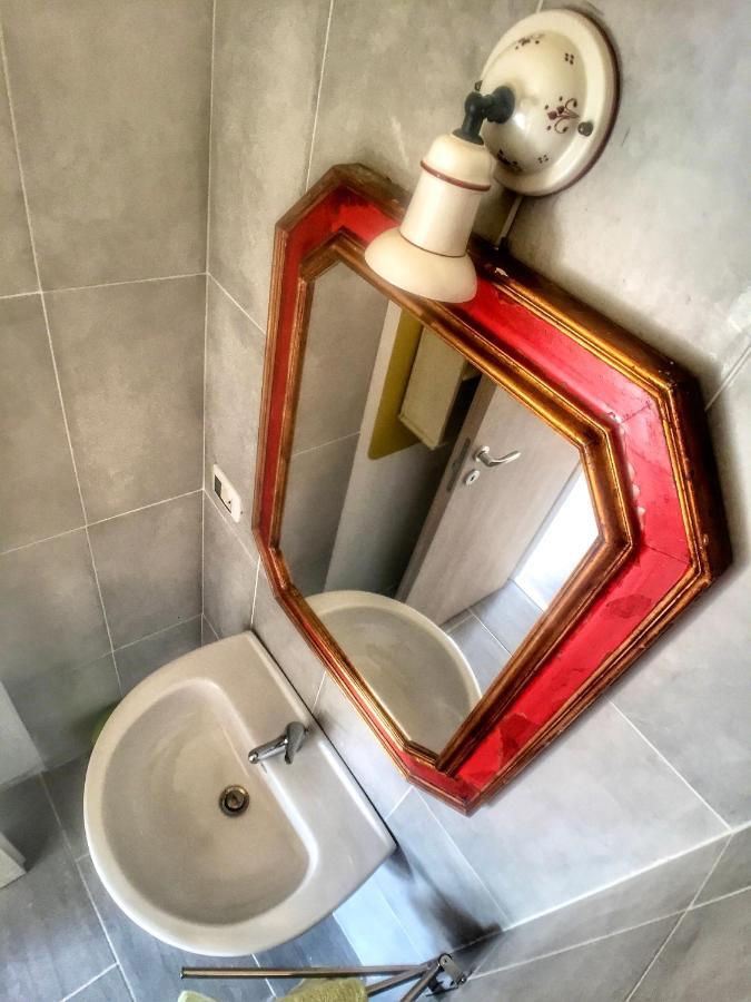Appartamento In Tranquillo Borgo Vicino Al Centro Турин Екстер'єр фото